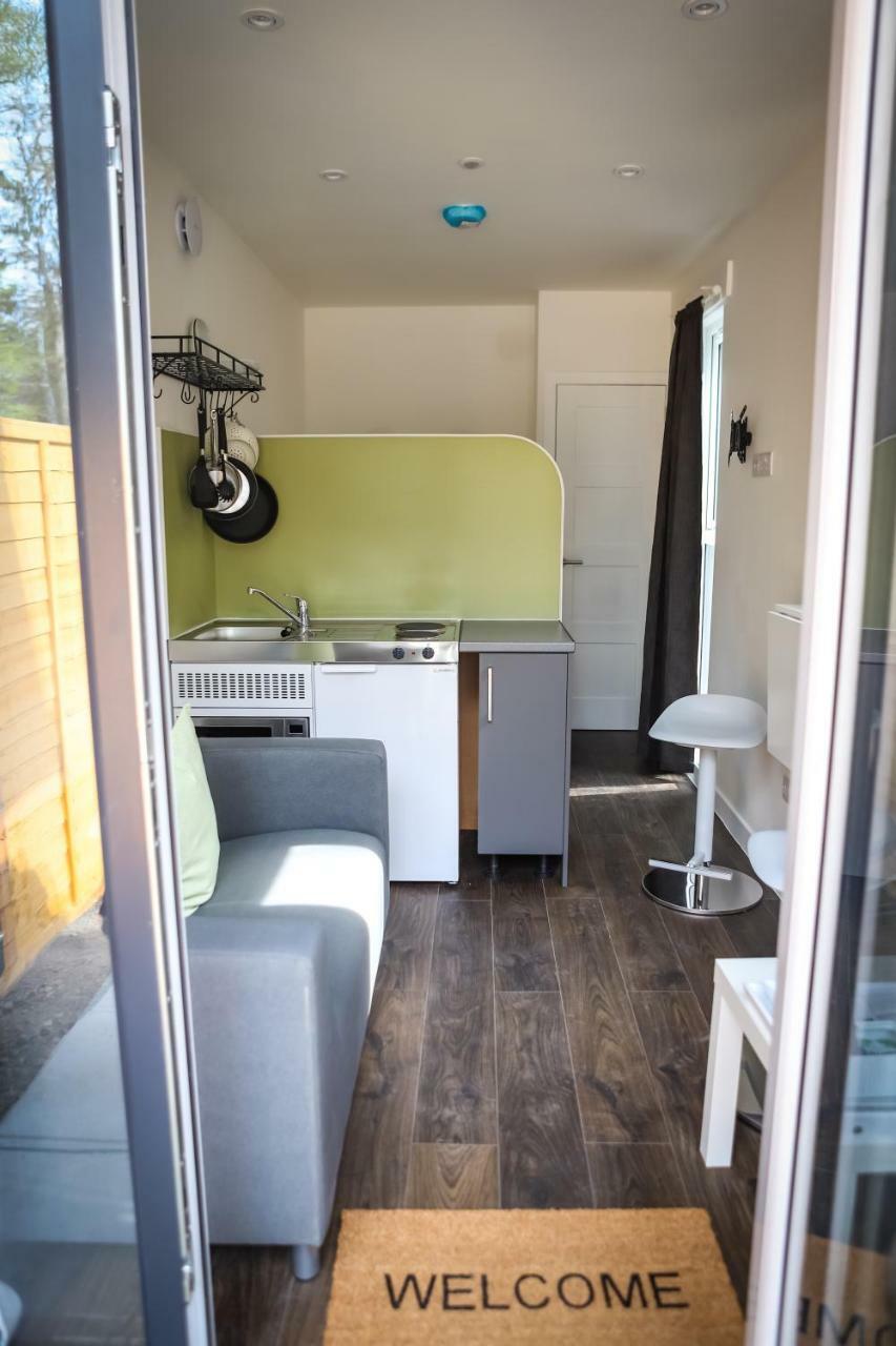 A Unique Experience In A Converted Shipping Containers, Glamness Is Adults Only Inverness Exteriör bild